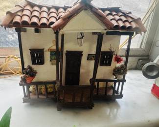Handcrafted Cuban Colonial House Diorama β Miniature Folk Art Cottage with Porch & Tile Roof