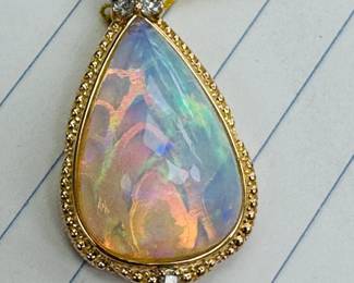 Opal pendant