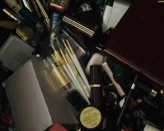 Large Assortment of Cosmetics, Makeup Brushes & Beauty Products