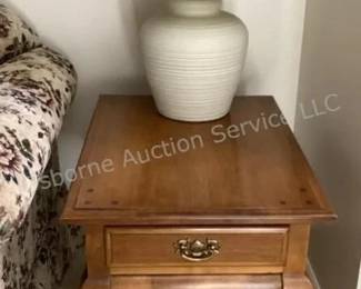 End tables & lamps