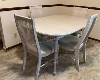 Dining table & chairs