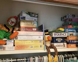 Games, puzzles & toys