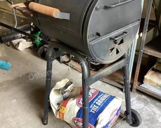 Charcoal grill