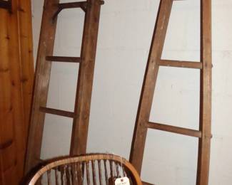 APPLE PICKING LADDER (2 PIECES)