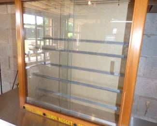 VINTAGE TAMPA CIGAR SHOWCASE