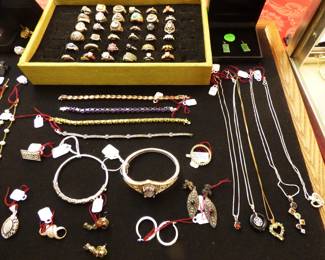 STERLING JEWELRY (SEE NEXT 4 PICTURES)