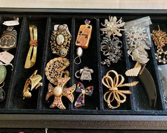 vintage brooch collection