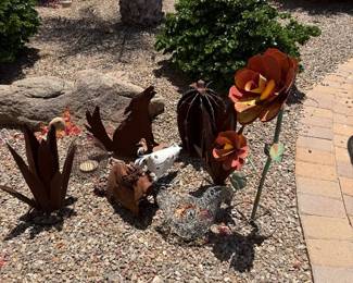 Metal Outdoor Decor