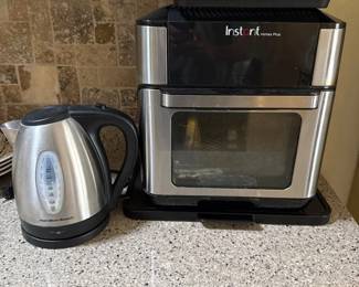 Instant Vortex Plus Air Fryer And Hamilton Beach Pot