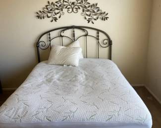 Bamboo Mattress, Frame Decor