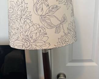 Floral Pattern Table Lamp