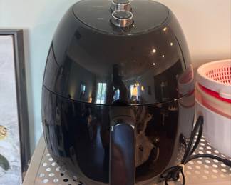 Elite Gourmet 2.1 Qt Black Air Fryer with Dual Dials