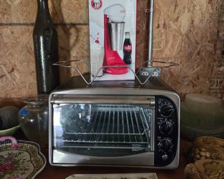 Toaster oven coca cola shake maker
