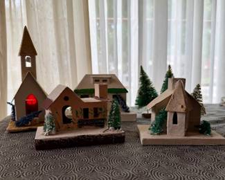 CardboardCmasHouses