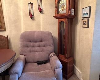 BobsAdjustableChair