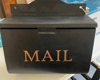 Mail box