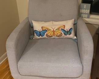 Modern arm chair (matching set)