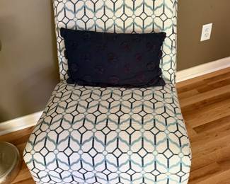 Side chair (matching set)