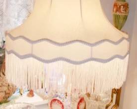 ETCHED GLASS LAMP