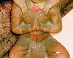 PLASTER THAI TEPPANOM FIGURE
