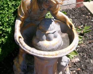 WATER FOUNTAIN