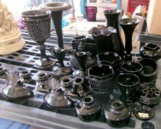 BLACK GLASS
