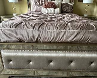 QUEEN SIZE MIRROR BED (champagne color)