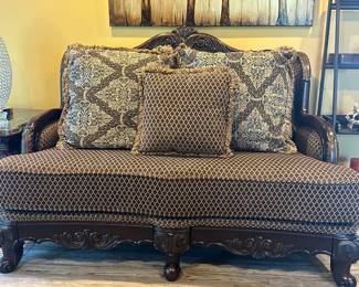 LIVING ROOM SOFA