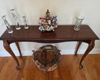 Entry Table with set of 3 Glass Angles, Capodimonte Floral Arrangement