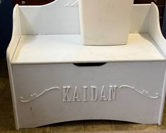 Toy chest