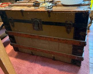 Vintage chest