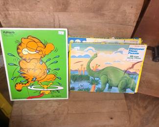 Vintage puzzles - Garfield and Dinosaurs 