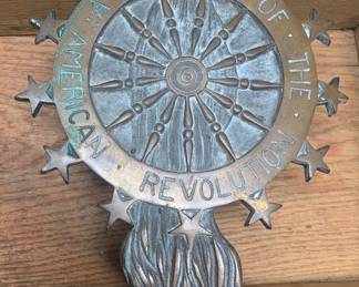 Daughter of the revolution grave marker