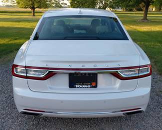 2018 Lincoln Continental: 74,800 miles, ivory pearl metallic, V6