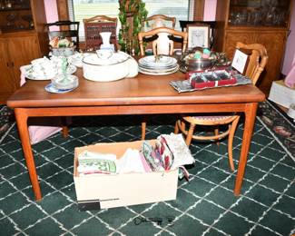 0395Dining Room