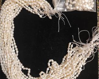 Freshwater Pearls drilled 
