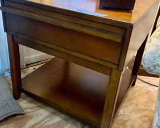 24”sq x 24”h End Table $115