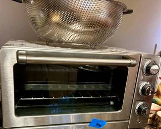 Cuisinart  Mdl: Tob-60 - convection toaster, oven, broiler $40