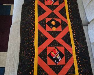 Quilts by Linda