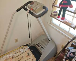 Lifestyler tread mill (Works)