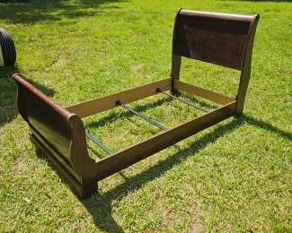 Great Kids sleigh twin bed