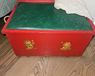 Kids Vintage Toy Box