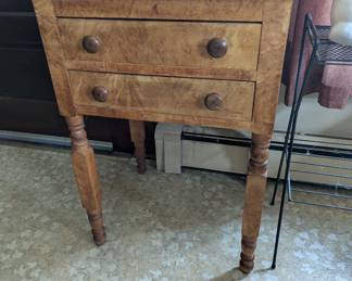 Night stand