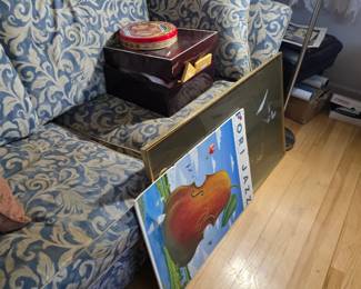 Sale Picture