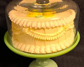 JADEITE GREEN CAKE HOLDER