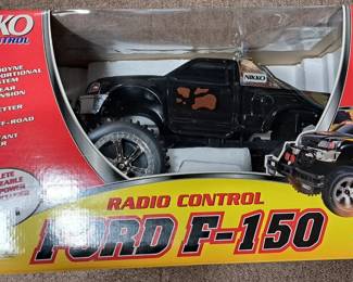 REMOTE CONTROL TRUCK