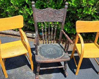 KIDS CHAIRS