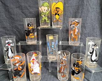 LOONEY TUNE GLASSES