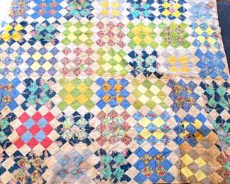 ANTIQUE HAND MADE DIAMOND FEED SACK QUILT