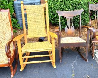 ROCKING CHAIR LOT